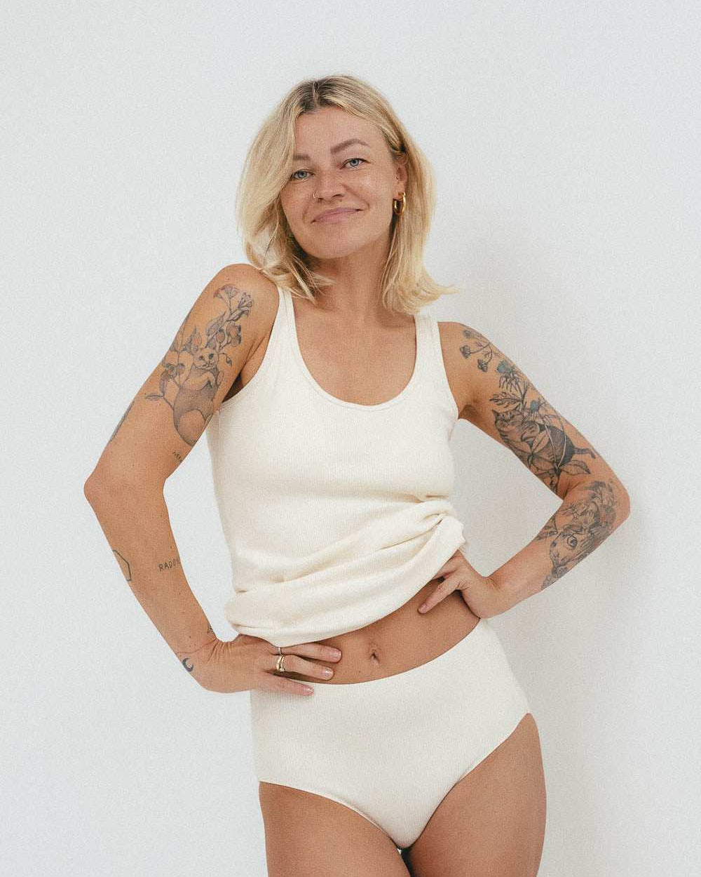 Koszulka Tank top Ria z certyfikowanej bawełny prążkowanej - Myunds.com