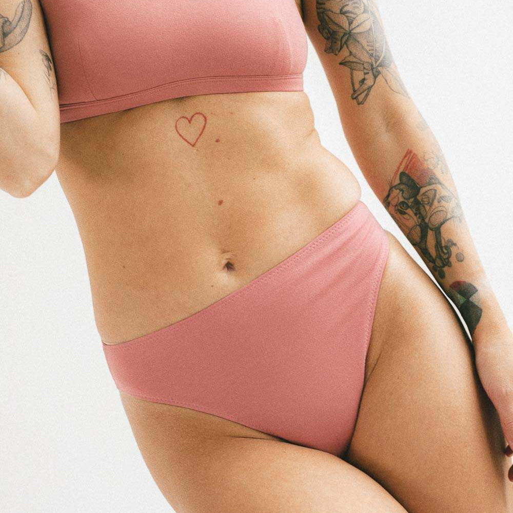 Majtki tanga Vicky z bawełny organicznej - Myunds.com