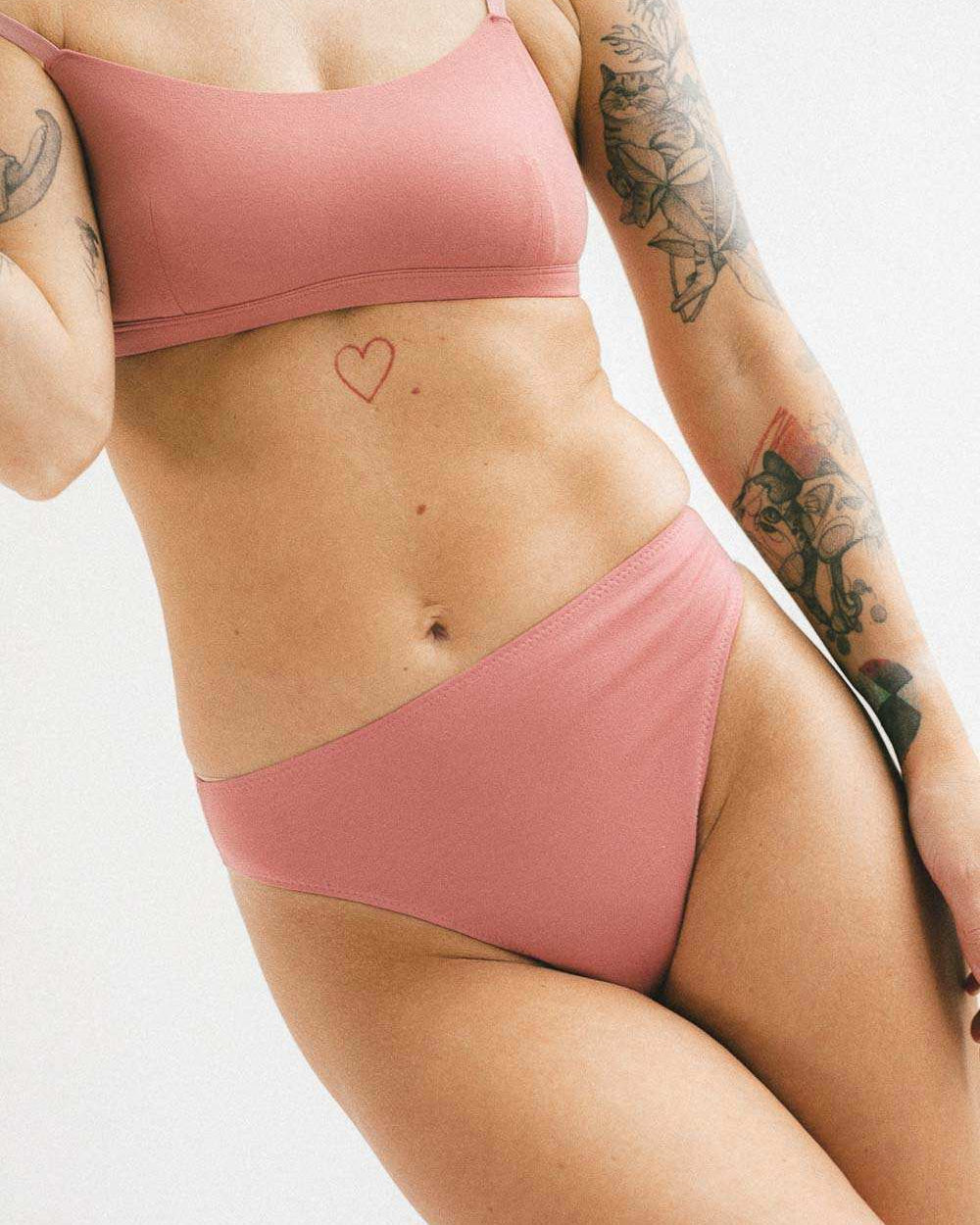 Majtki tanga Vicky z bawełny organicznej - Myunds.com
