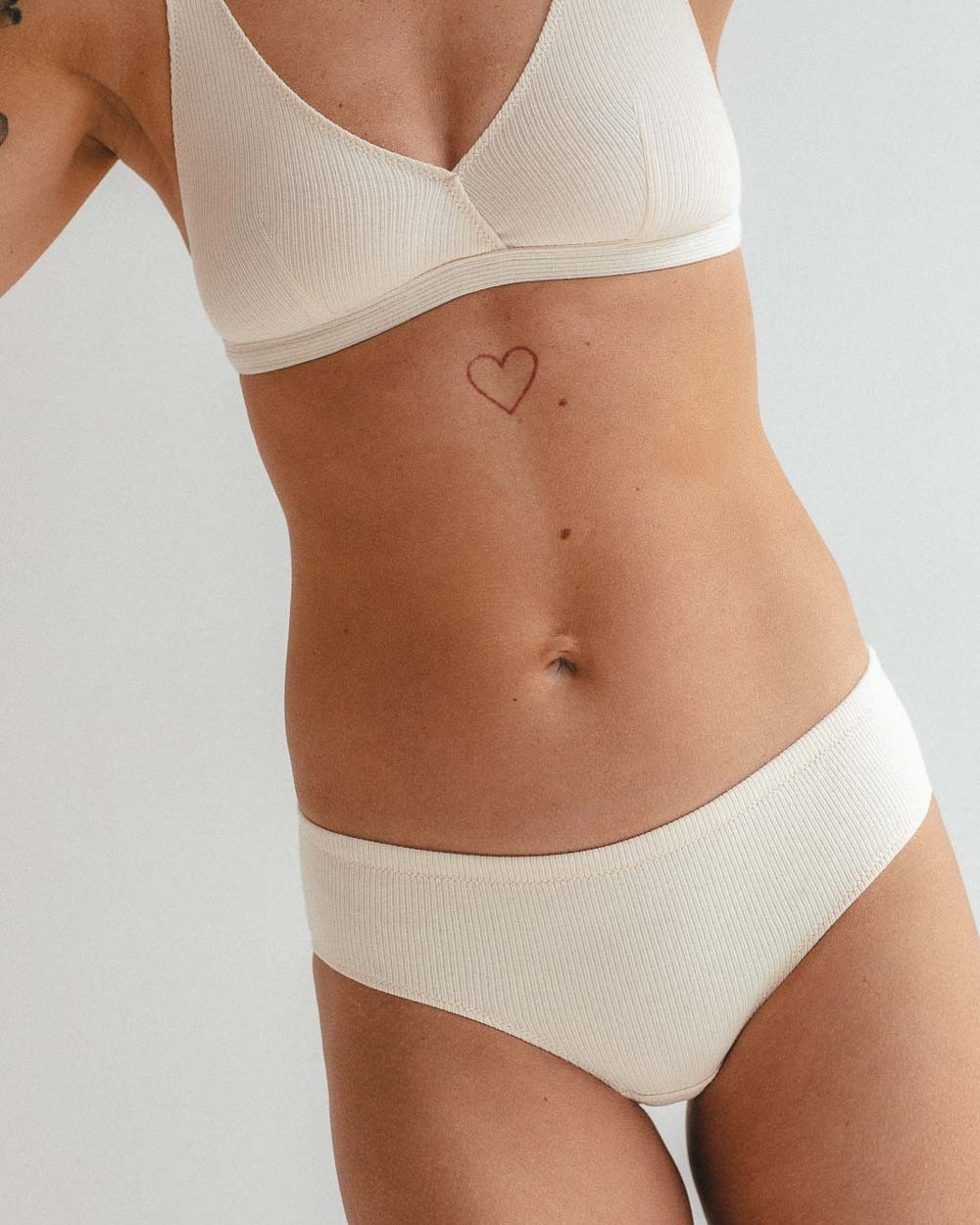 Bralet Via z certyfikowanej bawełny prążkowanej