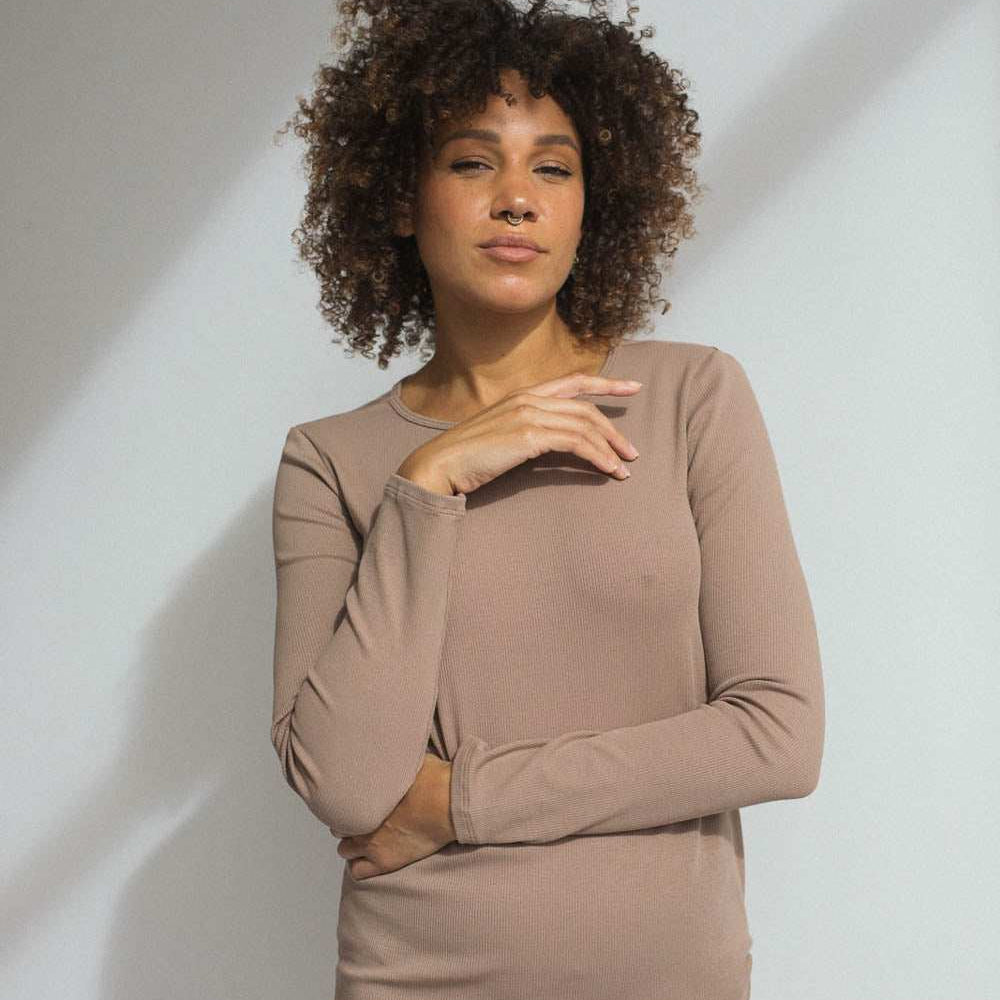 Longsleeve damski z certyfikowanej bawełny prążkowanej - Myunds.com