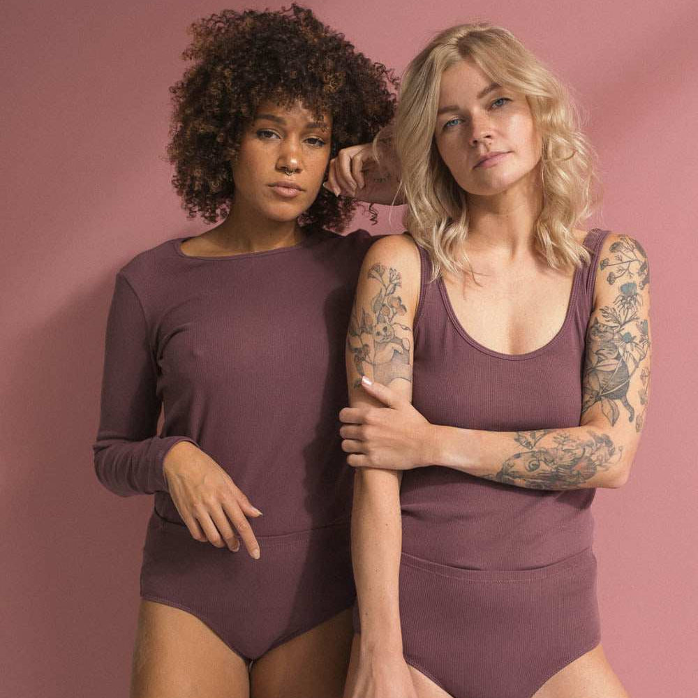 Longsleeve damski z certyfikowanej bawełny prążkowanej - Myunds.com